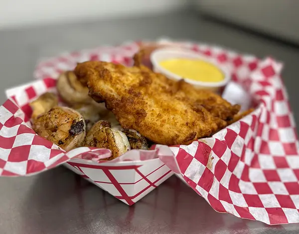 seafood bar food seven mile post