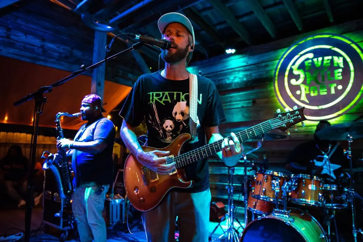 wilmington bar Seven Mile Post