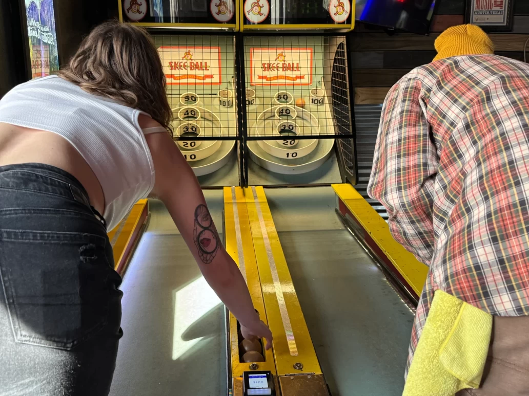 Skee ball at he Seven Mile Post Pub Wilmington, NC